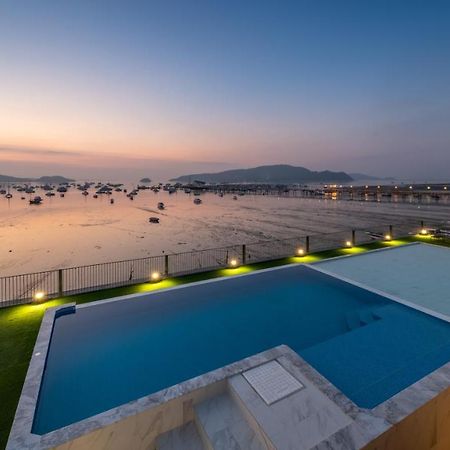 Shin Arch39 Phuket Beach Front - Sha Plus Chalong Eksteriør billede