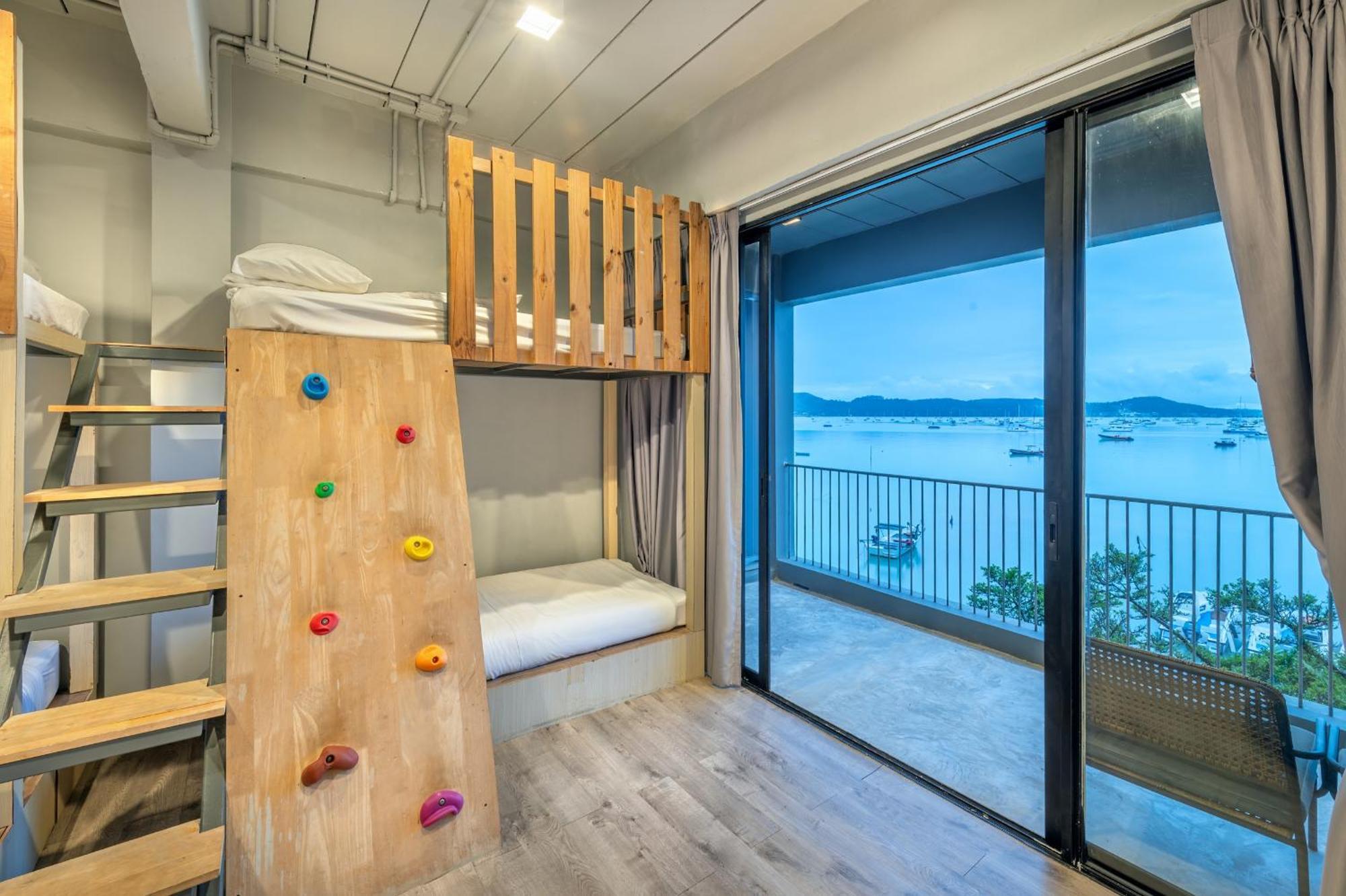 Shin Arch39 Phuket Beach Front - Sha Plus Chalong Eksteriør billede