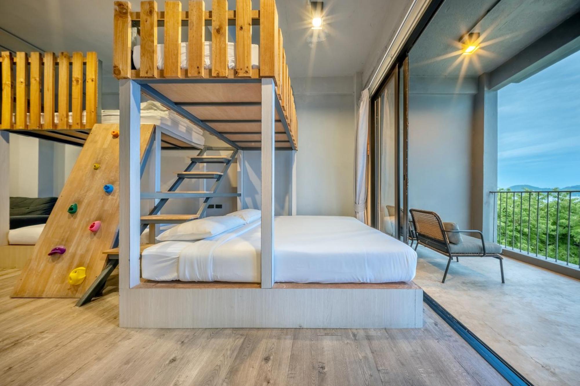 Shin Arch39 Phuket Beach Front - Sha Plus Chalong Eksteriør billede