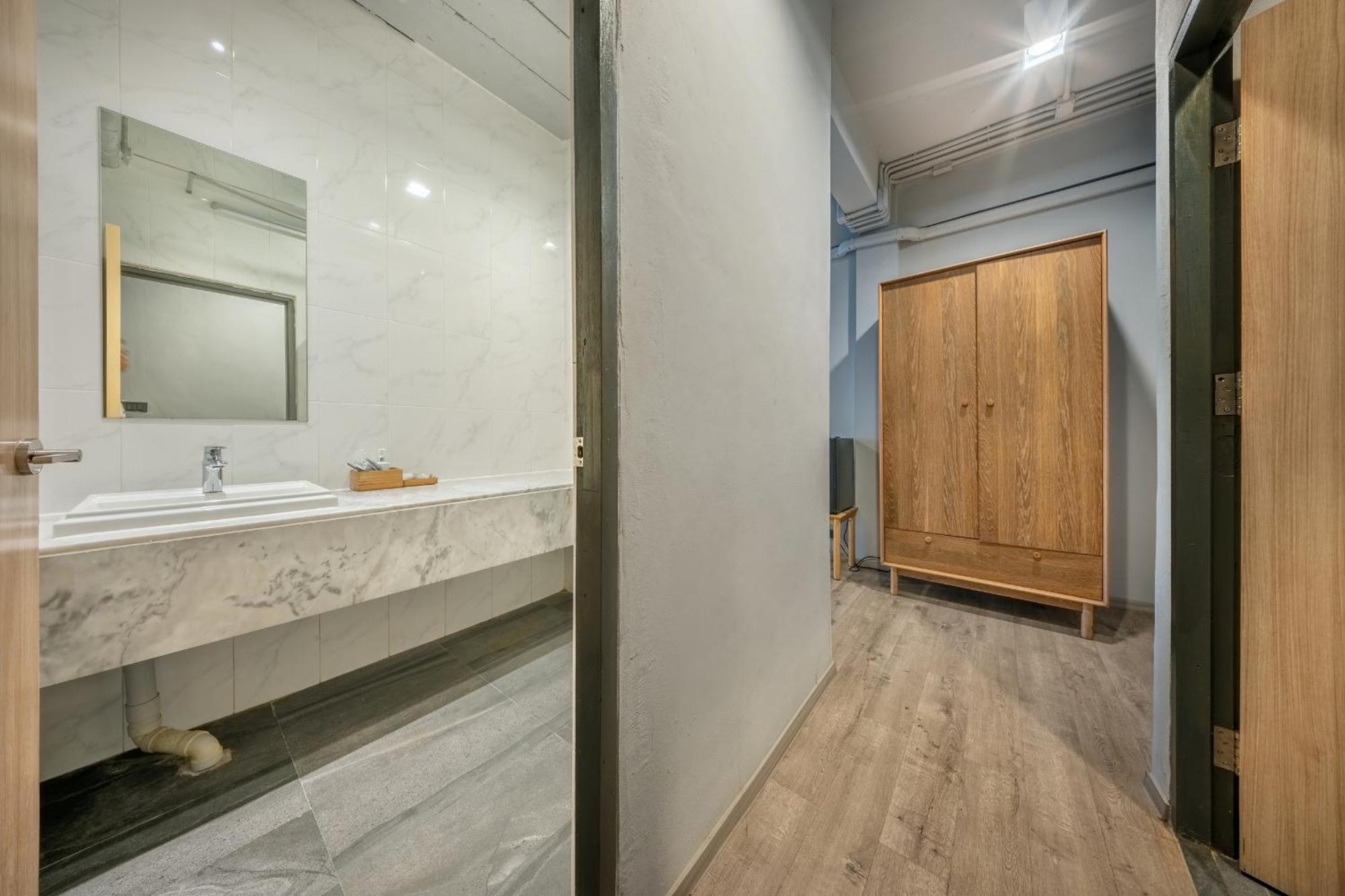 Shin Arch39 Phuket Beach Front - Sha Plus Chalong Eksteriør billede