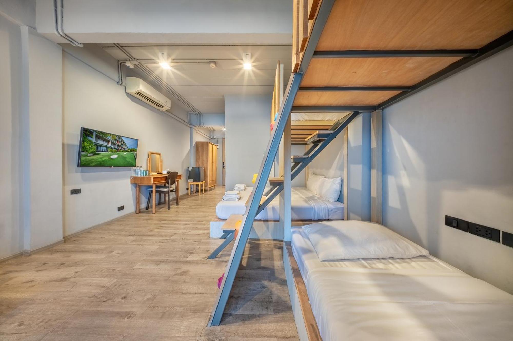 Shin Arch39 Phuket Beach Front - Sha Plus Chalong Eksteriør billede