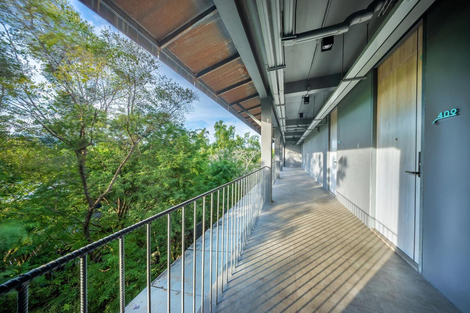Shin Arch39 Phuket Beach Front - Sha Plus Chalong Eksteriør billede